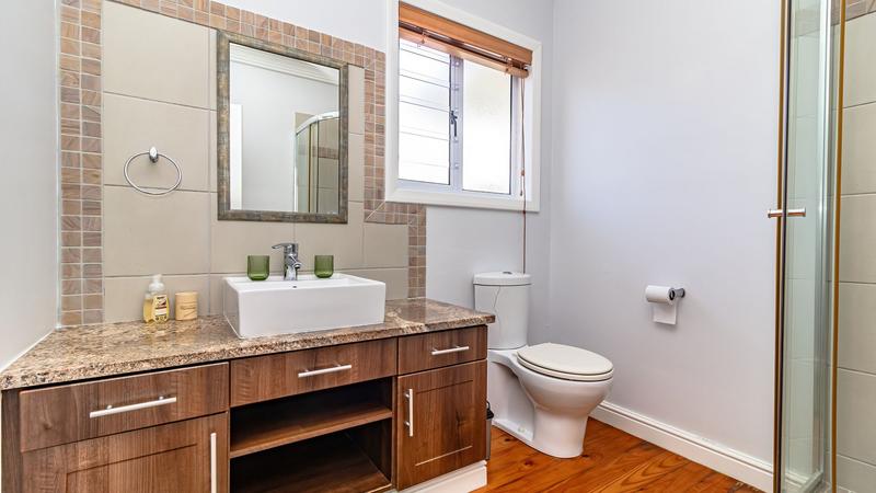5 Bedroom Property for Sale in Southern Cross Western Cape